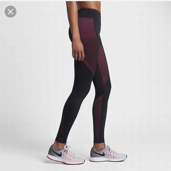 nike leggings zonal strength nike leggings zonal strength